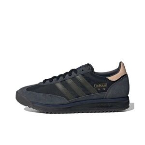 Adidas SL 72 Low Sneaker in Navy